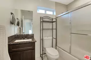 3915 Dwiggins St, Los Angeles, CA 90063 - Photo 12