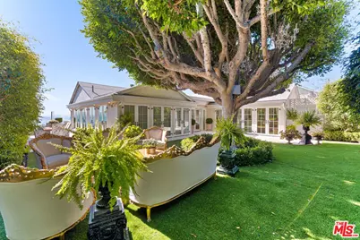 19620 Pacific Coast Hwy, Malibu, CA 90265 - Photo 24