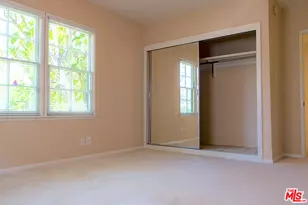 438 S Palm Dr, Beverly Hills, CA 90212 - Photo 36