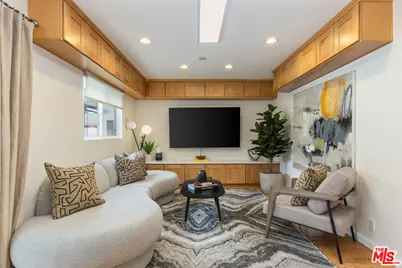 5044 Varna Ave, Sherman Oaks, CA 91423 - Photo 8