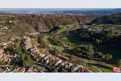 12386 Ridge Cir, Los Angeles, CA 90049 - Photo 2