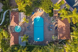 12386 Ridge Cir, Los Angeles, CA 90049 - Photo 44