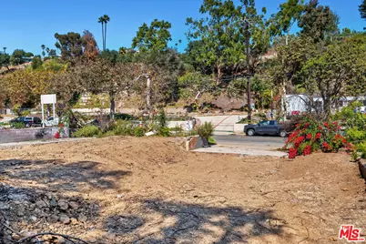 941 Bienveneda Ave, Pacific Palisades, CA 90272 - Photo 4