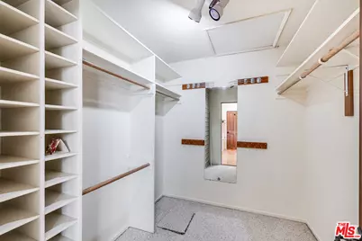 1382 Edgehill Pl, Pasadena, CA 91103 - Photo 36