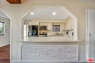 2070 Lilac Ln, Glendale, CA 91206 - Photo 18