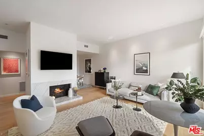 958 18th St #5, Santa Monica, CA 90403 - Photo 2