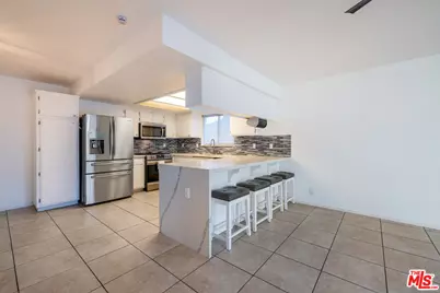 1121 Chagal Ave, Lancaster, CA 93535 - Photo 10