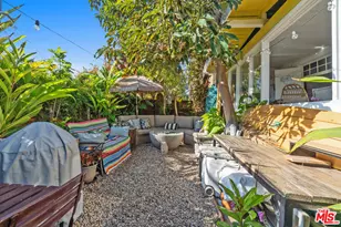 691 Santa Clara Ave, Venice, CA 90291 - Photo 12