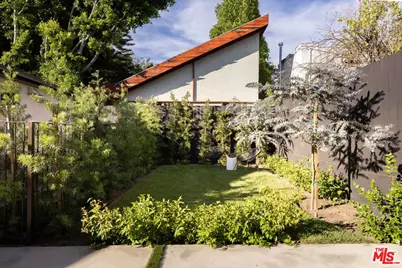 1018 Manzanita St, Los Angeles, CA 90029 - Photo 22