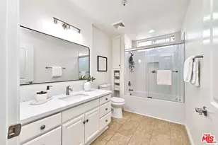 5132 Maplewood Ave, Los Angeles, CA 90004 - Photo 14