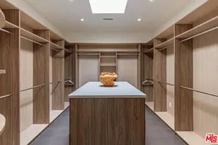 2002 Loma Vista Dr, Beverly Hills, CA 90210 - Photo 16