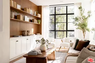 745 Sunset Ave, Venice, CA 90291 - Photo 2