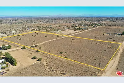 0 Land, Phelan, CA 92371 - Photo 4