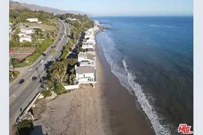 27212 Escondido Beach Rd, Malibu, CA 90265 - Photo 34