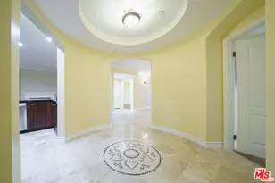 122 N Clark Dr, West Hollywood, CA 90048 - Photo 6