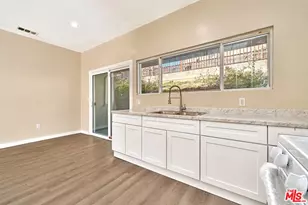 1959 S La Salle Ave, Los Angeles, CA 90018 - Photo 46