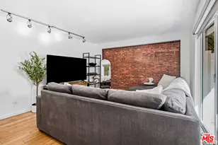 970 Palm Ave, West Hollywood, CA 90069 - Photo 14