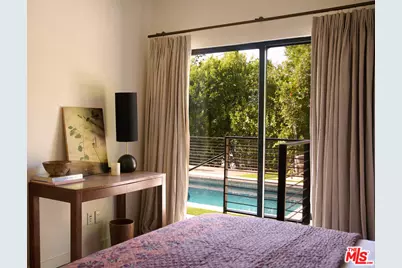 8951 St Ives Dr, West Hollywood, CA 90069 - Photo 24