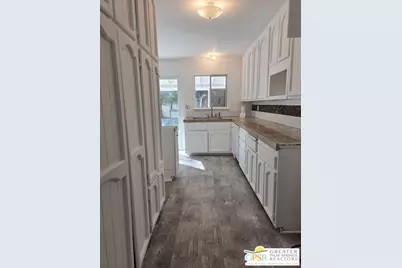 39091 Paradise Way, Cathedral City, CA 92234 - Photo 8