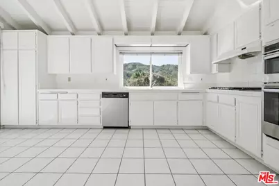 16999 Avenida De Santa Ynez, Pacific Palisades, CA 90272 - Photo 10