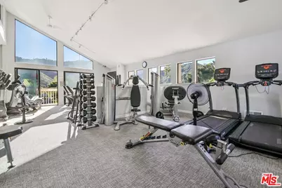 16999 Avenida De Santa Ynez, Pacific Palisades, CA 90272 - Photo 42