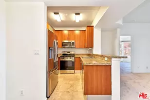 620 S Gramercy Pl, Los Angeles, CA 90005 - Photo 10