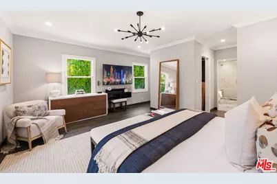 12700 Hortense St, Studio City, CA 91604 - Photo 20