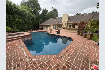 1094 Garden Ln, Beverly Hills, CA 90210 - Photo 2