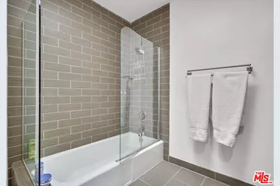 6052 Merritt Dr, Malibu, CA 90265 - Photo 36