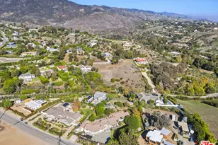 6052 Merritt Dr, Malibu, CA 90265 - Photo 72
