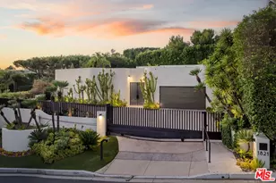 1821 Loma Vista Dr, Beverly Hills, CA 90210 - Photo 2
