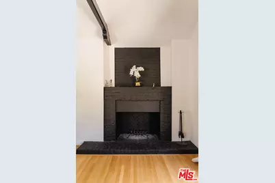 2060 High Tower Dr, Los Angeles, CA 90068 - Photo 10