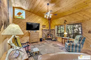 52199 Acorn Ln, Idyllwild, CA 92549 - Photo 10