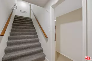 210 S Bundy Dr, Los Angeles, CA 90049 - Photo 16