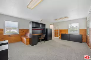 210 S Bundy Dr, Los Angeles, CA 90049 - Photo 20