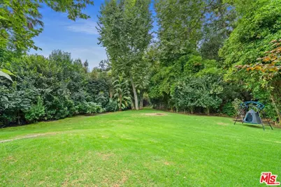 6417 Via Escondido Dr, Malibu, CA 90265 - Photo 14