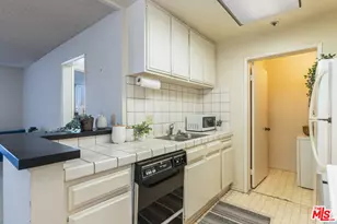 222 S Central Ave, Los Angeles, CA 90012 - Photo 8