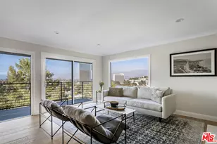 3589 Multiview Dr, Los Angeles, CA 90068 - Photo 14