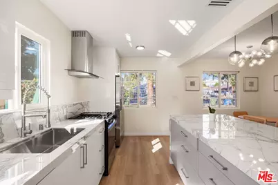 18536 Malden St, Northridge, CA 91324 - Photo 16