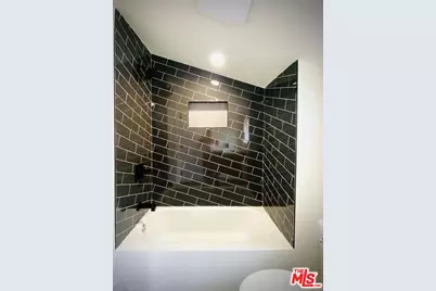 156 S Pecan St, Los Angeles, CA 90033 - Photo 32