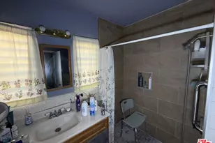 3076 Lanfranco St, Los Angeles, CA 90063 - Photo 20