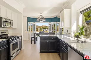 22825 Aspen Ct, Saugus, CA 91390 - Photo 12