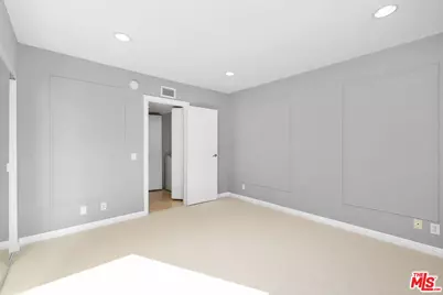 1732 Palisades Dr, Pacific Palisades, CA 90272 - Photo 30