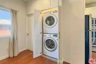 6178 Aldama St, Los Angeles, CA 90042 - Photo 20