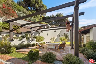1744 Reedvale Ln, Los Angeles, CA 90049 - Photo 16