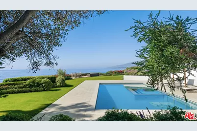 29754 Baden Pl, Malibu, CA 90265 - Photo 2