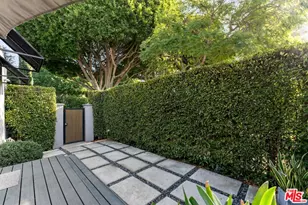 8833 Ashcroft Ave, West Hollywood, CA 90048 - Photo 4