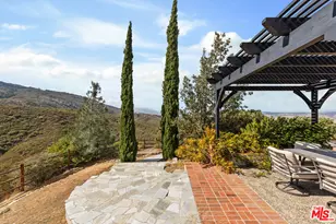 28765 Pine Canyon Rd, Green Valley, CA 93532 - Photo 22