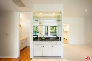 10551 Wilshire Blvd, Los Angeles, CA 90024 - Photo 8