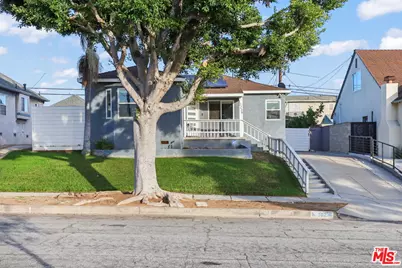 10236 S 1st Ave, Inglewood, CA 90303 - Photo 2